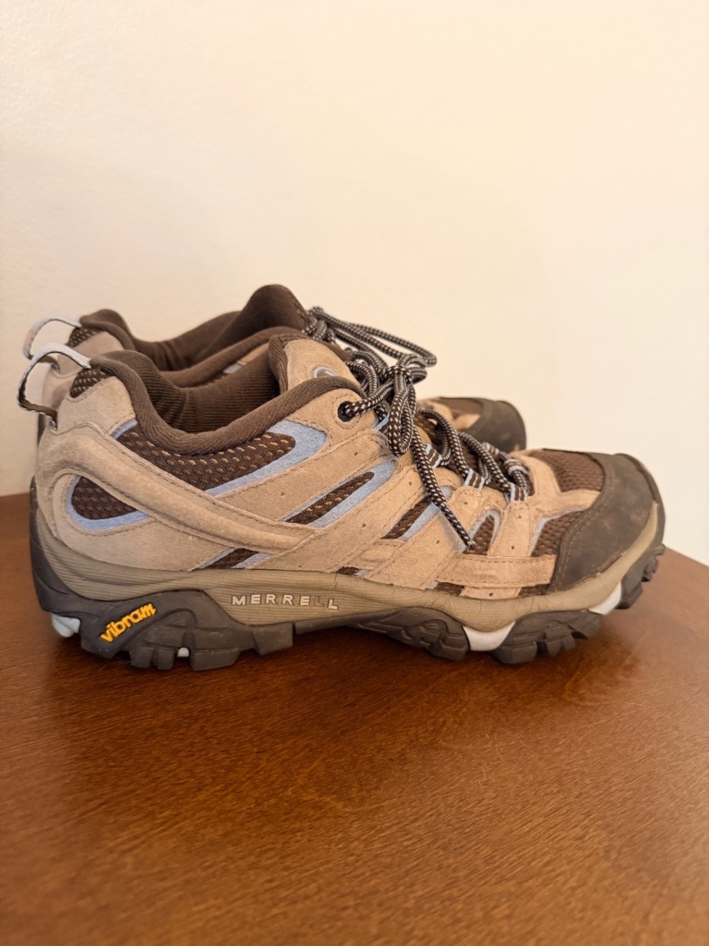 Merrell Brindle Hiking Shoes Women’s 9 Vibram Trail Outdoor Sneakers